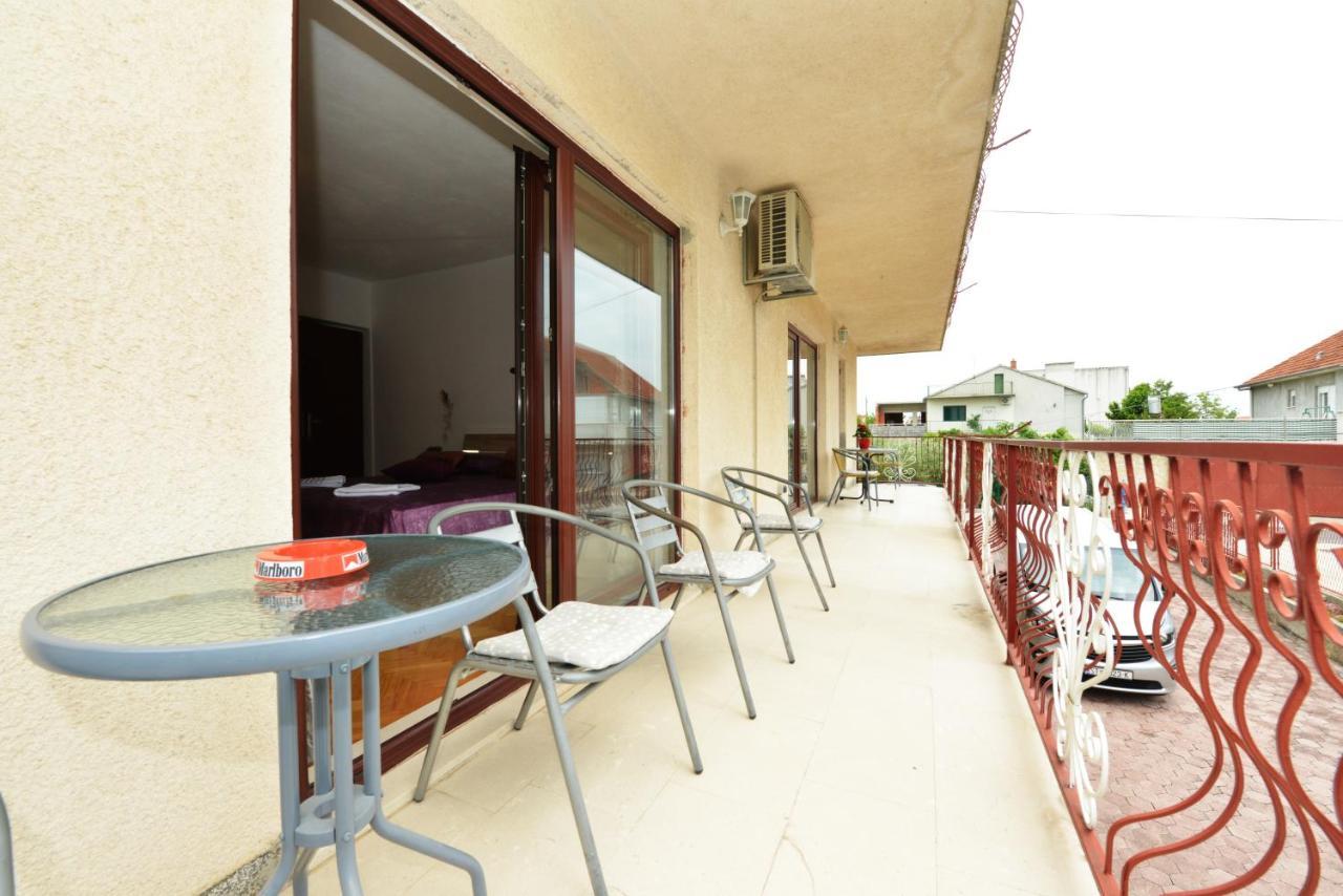 Apartmani Ivan Kastela Exterior photo